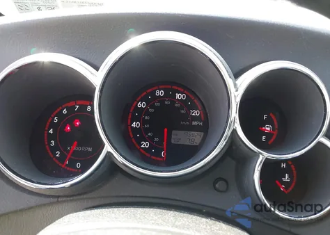 2007 Toyota Matrix z USA, uszkodzony, nr VIN 2T1KR32E37C681523